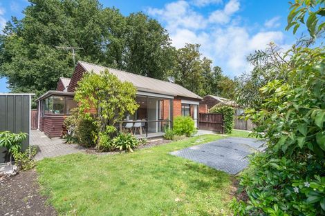 Photo of property in 2/9 Ludecke Place, Sockburn, Christchurch, 8042