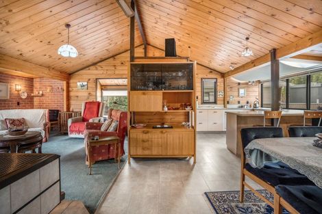 Photo of property in 19 Deller Drive, Carterton, 5713