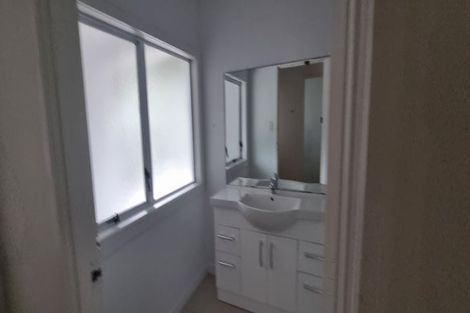 Photo of property in 139 Bucklands Beach Road, Bucklands Beach, Auckland, 2012