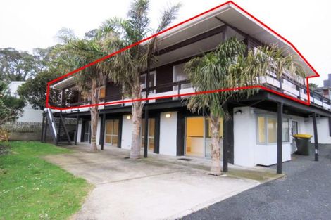 Photo of property in 129 Pendarves Street, New Plymouth, 4312