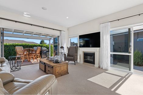 Photo of property in 7 The Glade, Papamoa Beach, Papamoa, 3118