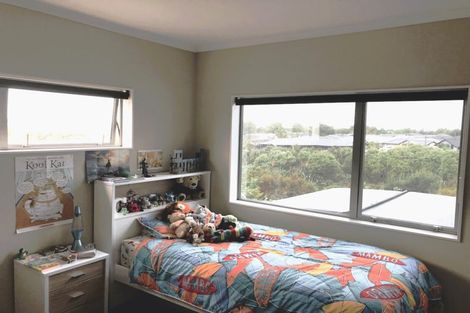 Photo of property in 32 Magellan Rise, Flagstaff, Hamilton, 3210