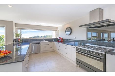 Photo of property in 38 Millhill Lane, Huntsbury, Christchurch, 8022