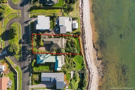 Photo of property in 107 Torkar Road, Clarks Beach, 2122