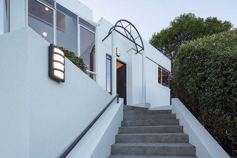 Photo of property in 11 Peregrine Place, Queenstown, 9300