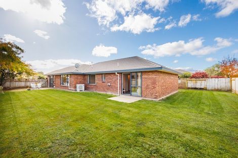 Photo of property in 53 Meridian Grove, Kelvin Grove, Palmerston North, 4414