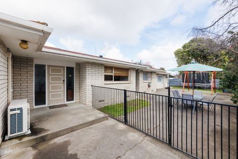 Photo of property in 18 Frimley Street, Awapuni, Palmerston North, 4412