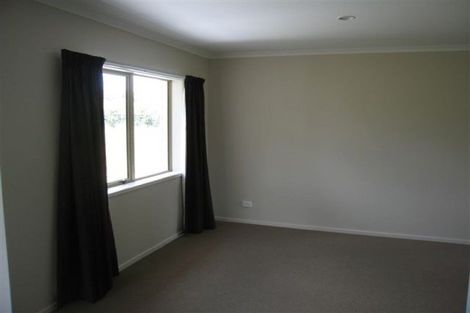 Photo of property in 19 Millbrook Place, Ashhurst, 4810