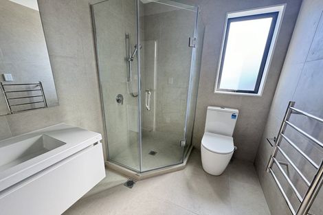 Photo of property in 15 Mahalo Avenue, Wiri, Auckland, 2104