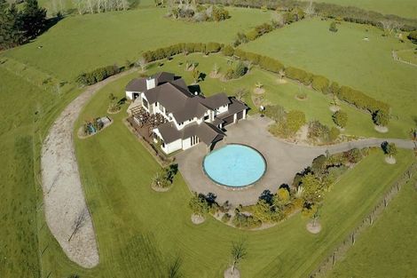 Photo of property in 273 Forestry Road, Waitoki, Kaukapakapa, 0871