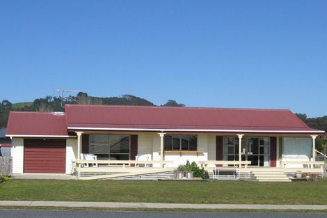 Photo of property in 28 Charles Green Drive, Cooks Beach, Whitianga, 3591