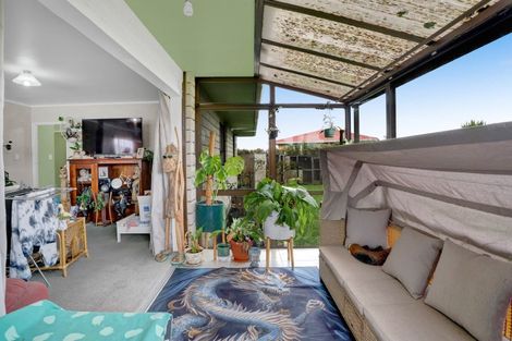 Photo of property in 8 Denmark Terrace, Midhirst, Stratford, 4394