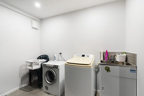 Photo of property in 14 Pottery Crescent, Hobsonville, Auckland, 0618