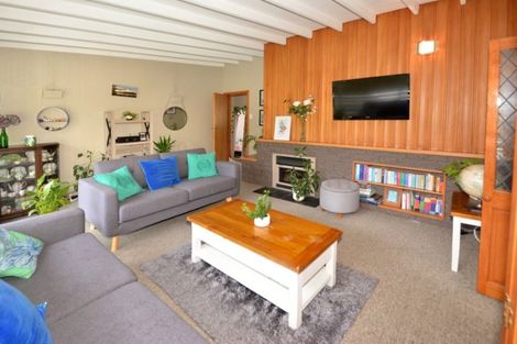 Photo of property in 18 Colquhoun Street, Glenross, Dunedin, 9011