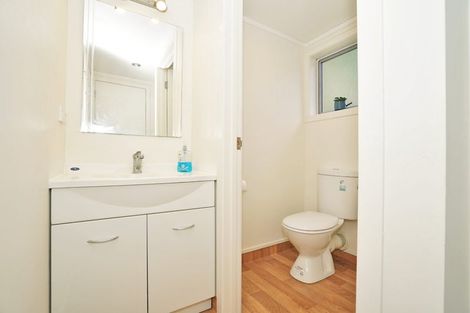 Photo of property in 30 Barrie Crescent, Silverdale, Hamilton, 3216