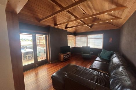 Photo of property in 4 Charlotte Street, The Brook, Nelson, 7010