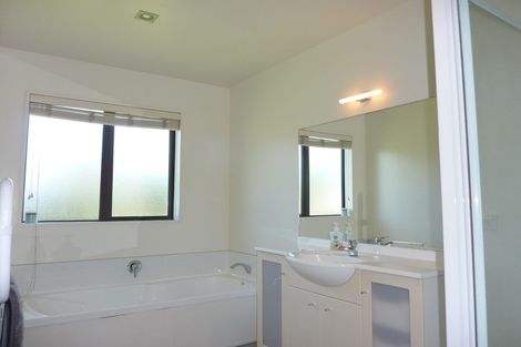 Photo of property in 166 Lowes Road, Rolleston, 7614