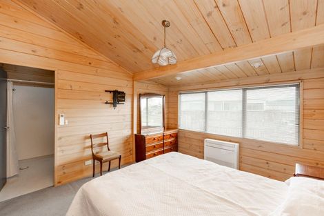 Photo of property in 12 Walton Place, Ngatea, 3503