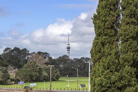 Photo of property in 73 West End Road, Westmere, Auckland, 1022