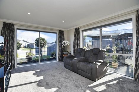 Photo of property in 33 Macphail Avenue, Rangiora, 7400