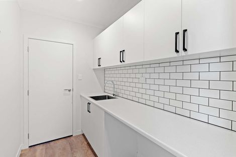 Photo of property in 25 Kauri Drive, Waiuku, 2123