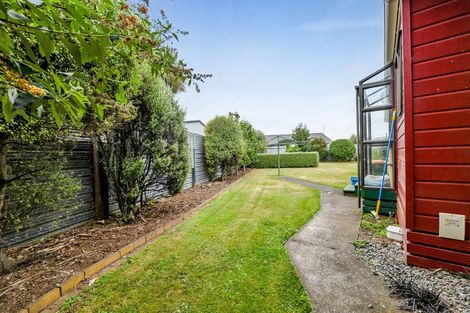 Photo of property in 1 Albert Street, Hawera, 4610