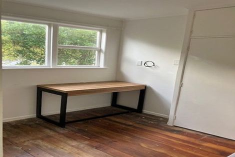 Photo of property in 48 Huntingdon Street, Northland, Wellington, 6012