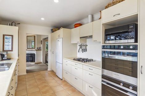 Photo of property in 43 Golf Road, Paraparaumu Beach, Paraparaumu, 5032