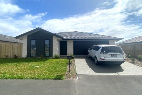 Photo of property in 5 Bill Hammond Drive, Belfast, Christchurch, 8051