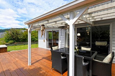 Photo of property in 11 Glenrae Grove, Silverstream, Upper Hutt, 5019