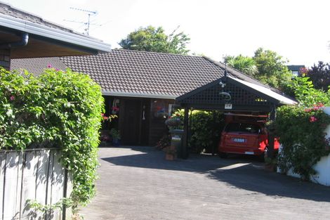 Photo of property in 24 Dunkerron Avenue, Epsom, Auckland, 1051