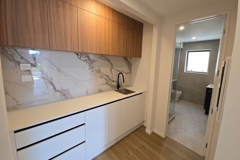 Photo of property in 14 Grand Ridge Avenue, Flat Bush, Auckland, 2019