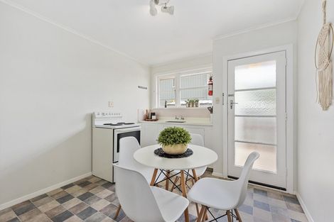 Photo of property in 3b Seon Place, Clouston Park, Upper Hutt, 5018