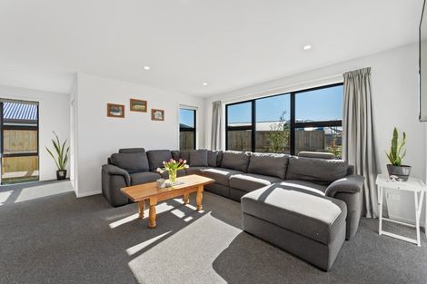 Photo of property in 9 Roto Close, Wharewaka, Taupo, 3330