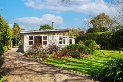 Photo of property in 20 Kohekohe Road, Waikanae, 5036