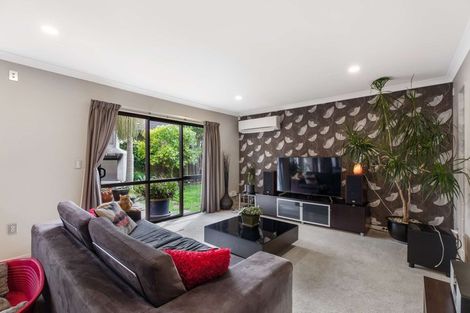 Photo of property in 38 Baltersan Drive, Flat Bush, Auckland, 2016