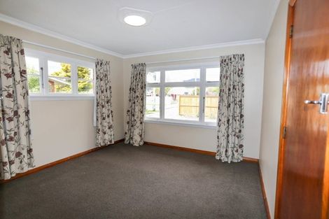 Photo of property in 190 Cashmere Road, Hoon Hay, Christchurch, 8025