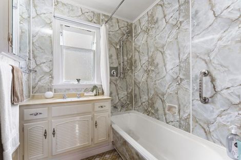 Photo of property in 20 Seddon Street, Aramoho, Whanganui, 4500