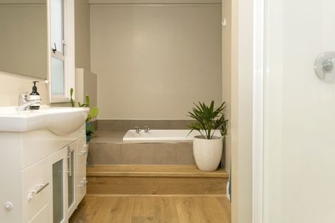 Photo of property in 2/64 Matuku Street, Two Mile Bay, Taupo, 3330