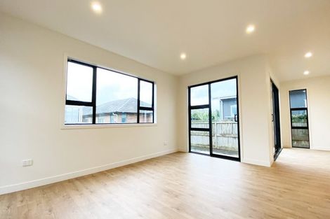 Photo of property in 4 Millfield Lane, Papakura, 2110