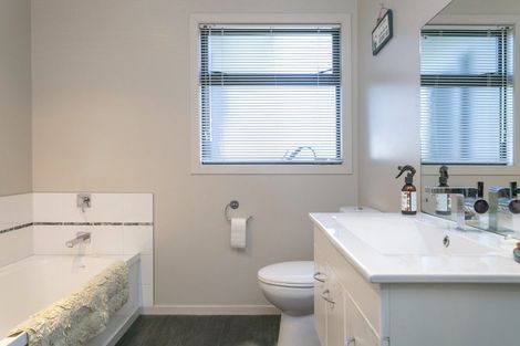 Photo of property in 9 John Street, Tauhara, Taupo, 3330