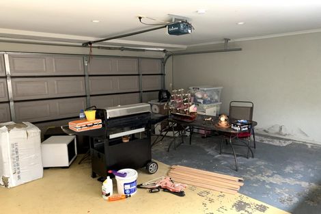 Photo of property in 2/17 Kennedy Avenue, Forrest Hill, Auckland, 0620