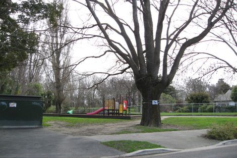 Photo of property in 24 Thorrington Road, Cashmere, Christchurch, 8022