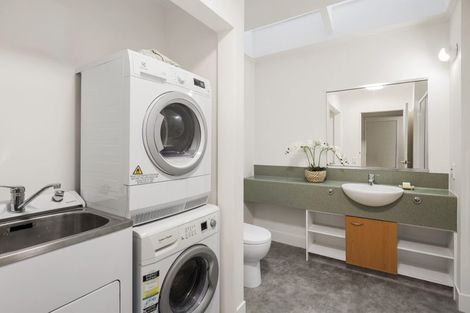 Photo of property in Dixonlane Apartments, 11/7 Feltex Lane, Te Aro, Wellington, 6011