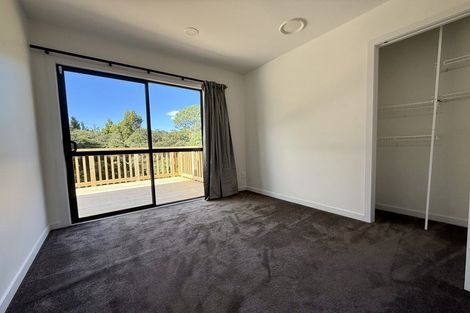 Photo of property in 45 Lynn Road, Bayview, Auckland, 0629