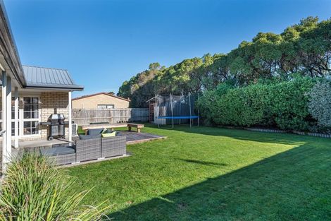 Photo of property in 5 Ti Rakau Drive, Woolston, Christchurch, 8023