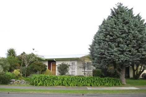 Photo of property in 27 James Foley Avenue, Pirimai, Napier, 4112