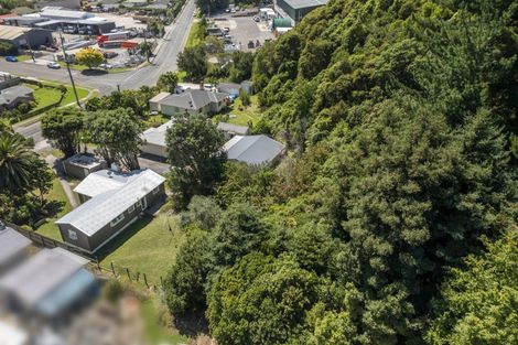 Photo of property in 44 Ruahine Street, Paraparaumu, 5032