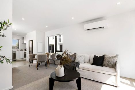 Photo of property in 10 Blossom Walk, Christchurch Central, Christchurch, 8011