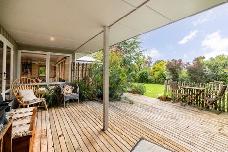 Photo of property in 10 Guthrie Road, Havelock North, 4130